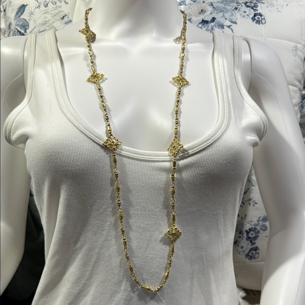 Adrienne Vittadini Gold Filigree Necklace 35$